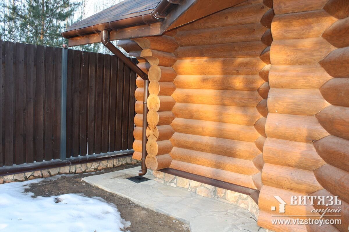 Экстерьерные решения в рубленном доме 53