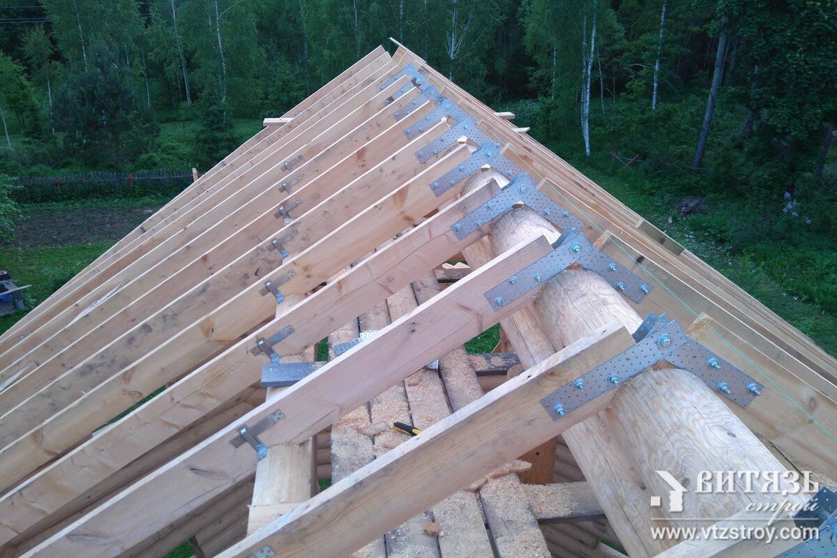 Кровельные работы, установка кровли в рубленном доме 10
